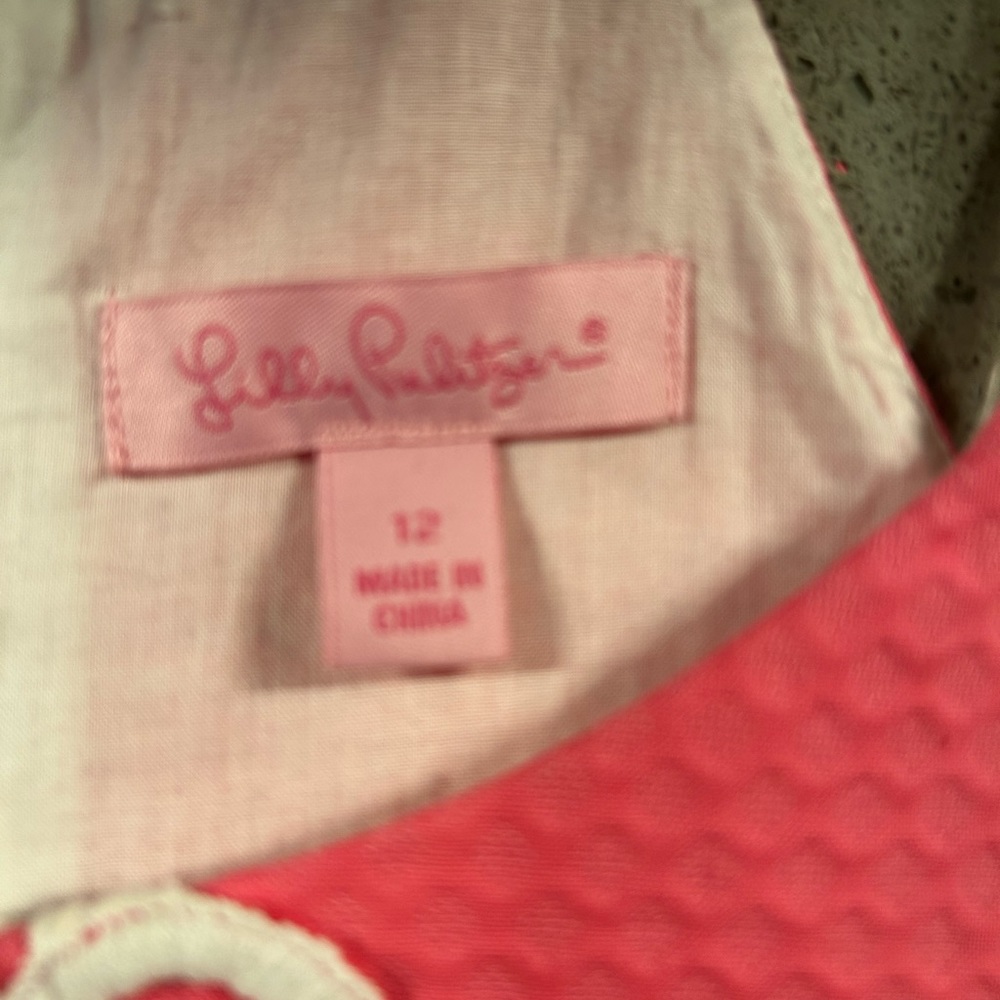 Lilly Pulitzer pink top - Picture 3 of 3